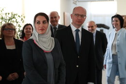 Ománska delegácia na STU