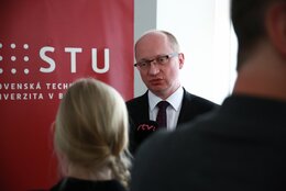 Rektor STU v RTVS na tému výzvy pre Dlhodobý strategický výskum