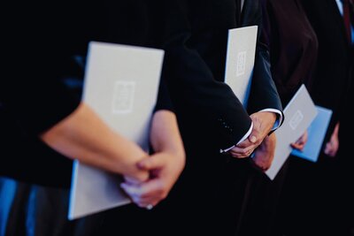 STU má nových profesorov, vymenoval ich prezident