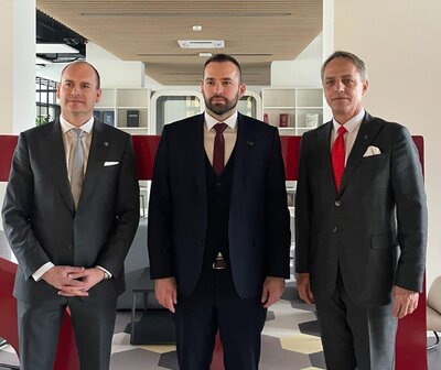 Aktívne prepájame akademické prostredie s potrebami miest a regiónov