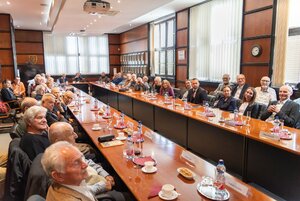 Alumnisti a nové vedenie STU