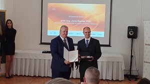 Profesor Juraj Beniak sa stal Technológom roka