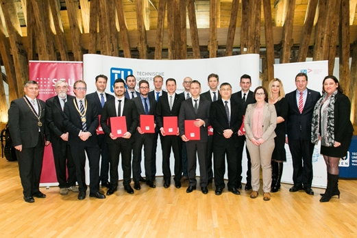 Slávnostná promócia programu „Profesionálne Master of Business Administration Automobilového priemyslu 2014 – 2016“