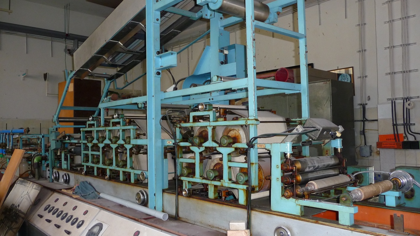 detail papierenskeho stroja