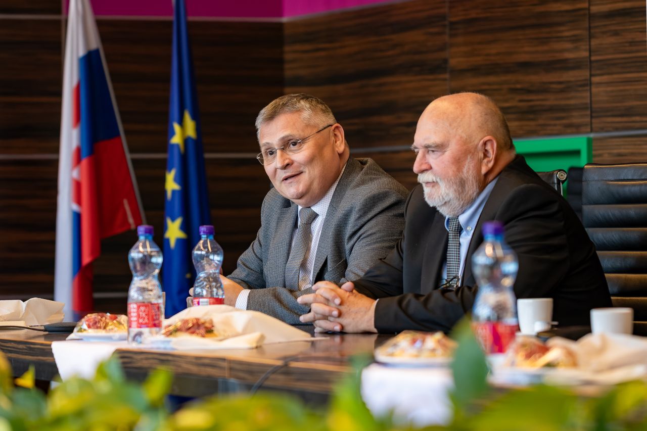 Š. Stanko, O. Moravčík